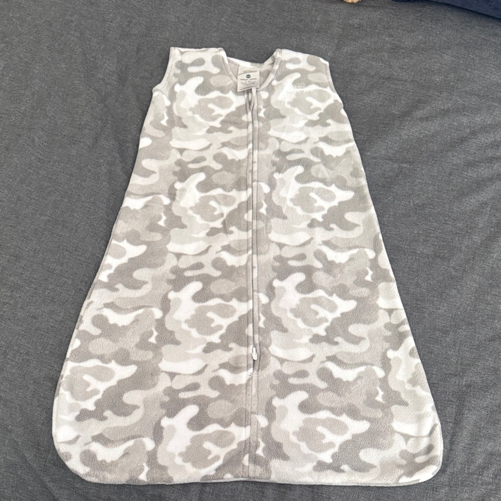 Halo 1.0 TOG Microfleece Sleep Sack - M (6-12 months) - gray camo